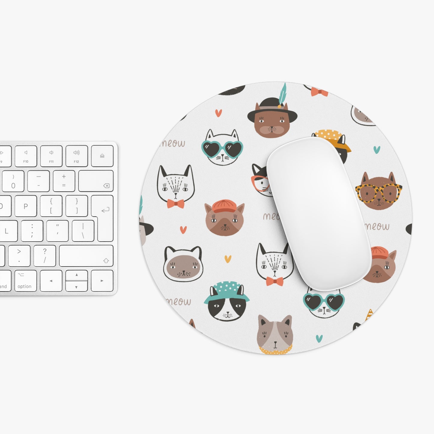 Round Mouse Pad in Cool Kats